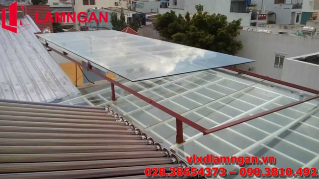 tấm lợp Polycarbonate